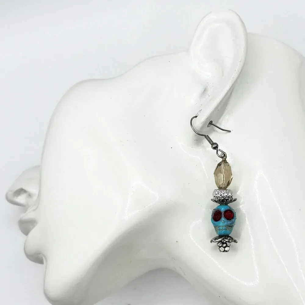 Tuequoise Skull Dia de los Muertos/Day of the Dead Fashion Earrings Halloween